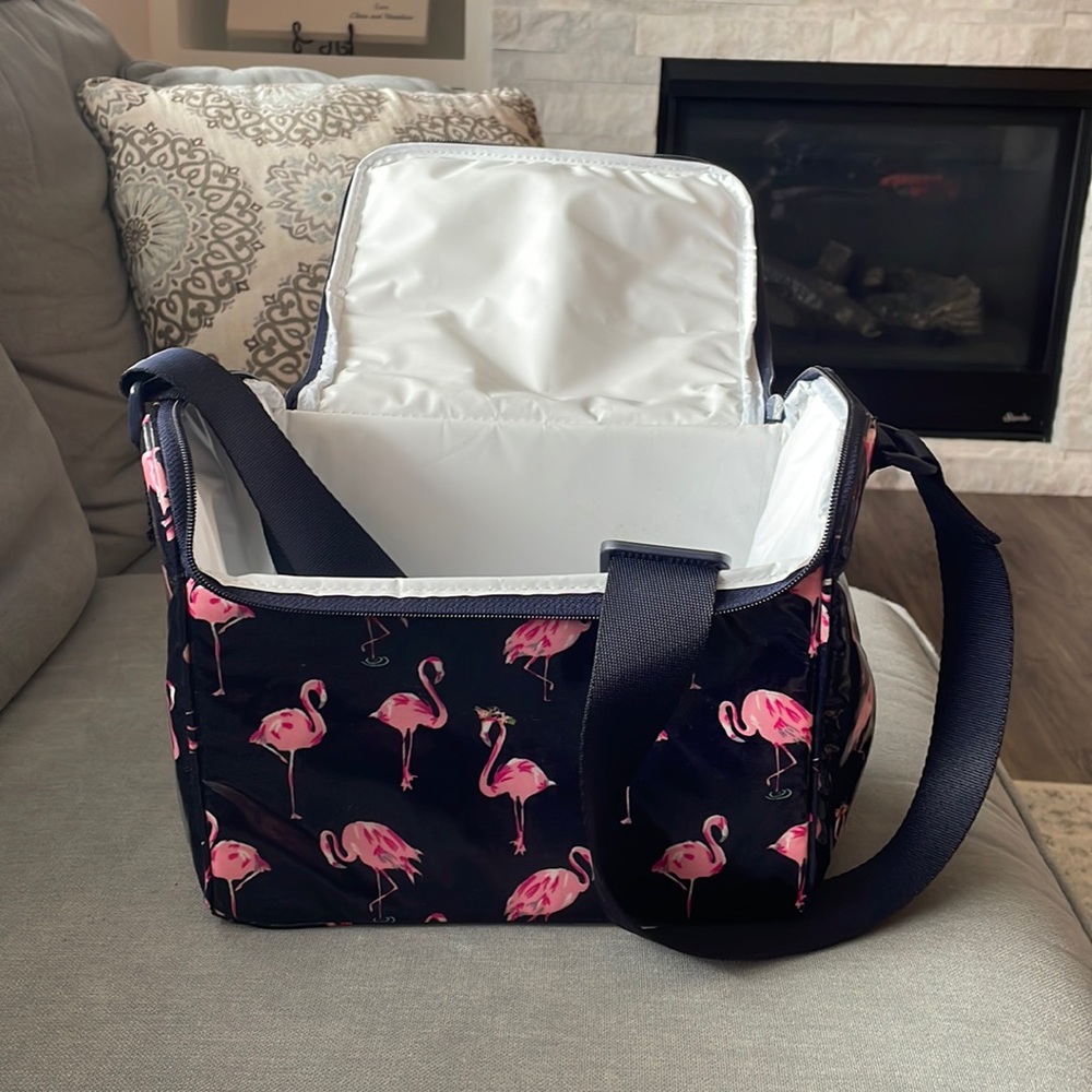 Brand New Vera Bradley Lunch Box